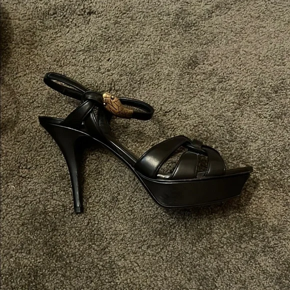 Yves Saint Laurent Black Elegant Heels - Picture 8 of 9